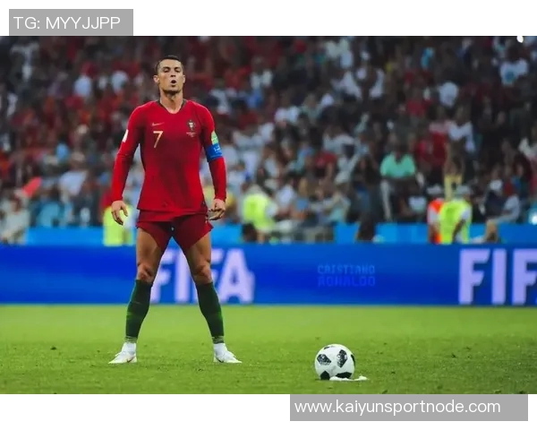 C罗补时任意球前自我激励却遗憾失误未能助队逆转胜局