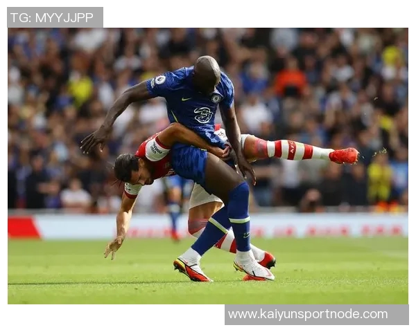 切尔西与阿森纳首发阵容揭晓凯塞多对决赖斯帕尔默替补萨利巴缺阵