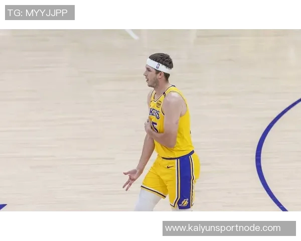 国王队本赛季首次连胜成功击败掘金与森林狼展现强劲实力